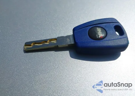 2018 Ram Promaster 1500 High Roof 136 Wb z USA, uszkodzony, nr VIN 3C6TRVBG8JE140422